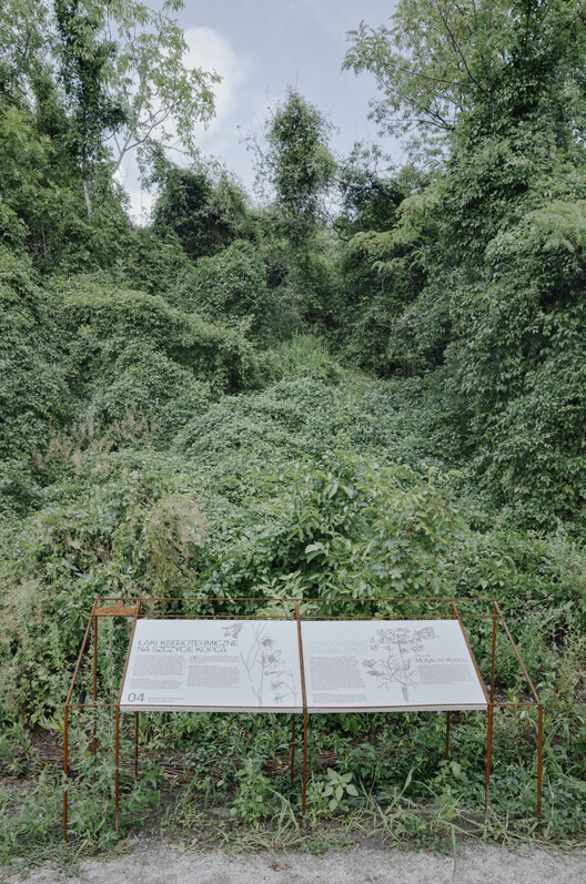 Warsaw Uprising Mound / Archigrest + topoScape Warsaw Uprising Mound / Archigrest + topoScape - Image 18 of 27