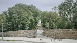 Warsaw Uprising Mound / Archigrest + topoScape