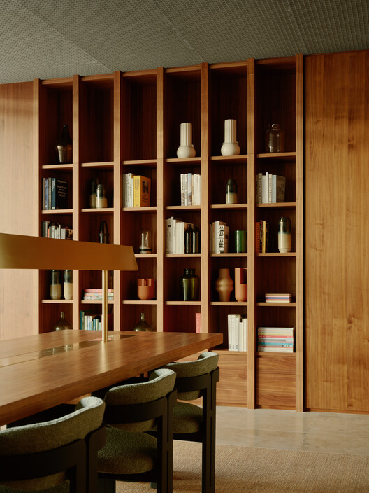 C1 Workplace / Bruzkus Greenberg C1 Workplace / Bruzkus Greenberg - Interior Photography, Closet, Shelving, Wood, Table