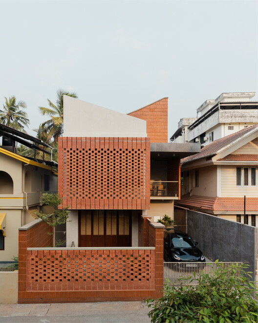 The Tiny House / 7th Hue Architecture Collective - Exterior Photography, Houses, Balcony