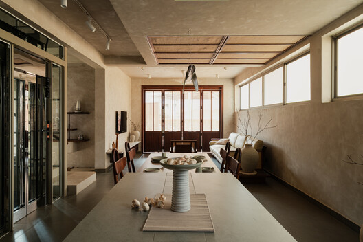 The Tiny House / 7th Hue Architecture Collective The Tiny House / 7th Hue Architecture Collective - Interior Photography, Wood, Lighting, Table, Chair, Glass
