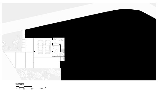 Piná House / Nommo Arquitetos - Image 28 of 39