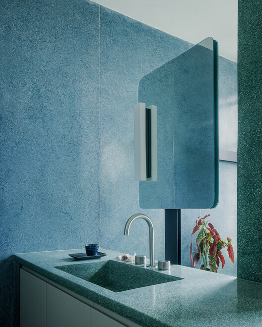 Copan D Apartment / Sabiá Arquitetos + Trema Arquitetura Copan D Apartment / Sabiá Arquitetos + Trema Arquitetura - Interior Photography, Bathroom, Sink
