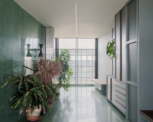 Copan D Apartment / Sabiá Arquitetos + Trema Arquitetura Copan D Apartment / Sabiá Arquitetos + Trema Arquitetura - Interior Photography, Glass