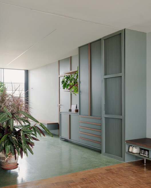 Copan D Apartment / Sabiá Arquitetos + Trema Arquitetura Copan D Apartment / Sabiá Arquitetos + Trema Arquitetura - Interior Photography, Wood, Glass