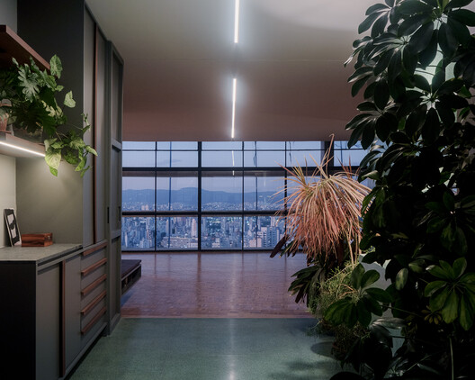 Copan D Apartment / Sabiá Arquitetos + Trema Arquitetura Copan D Apartment / Sabiá Arquitetos + Trema Arquitetura - Interior Photography, Lighting, Glass, Chair