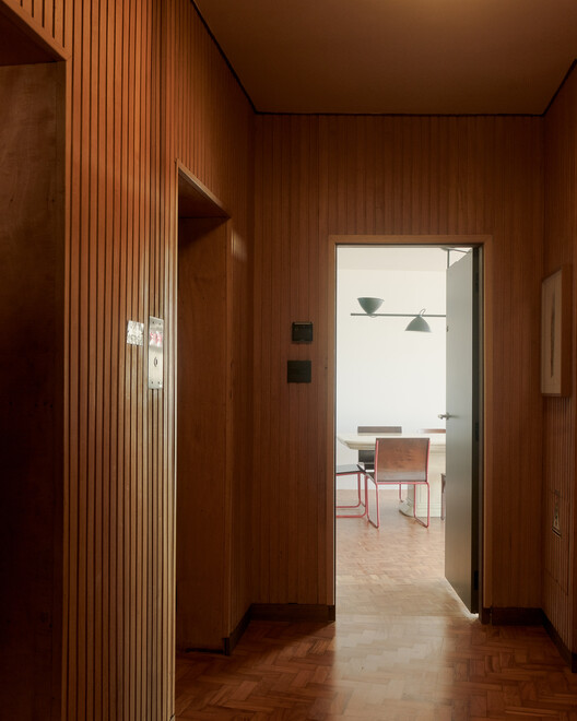 Copan D Apartment / Sabiá Arquitetos + Trema Arquitetura Copan D Apartment / Sabiá Arquitetos + Trema Arquitetura - Interior Photography, Wood