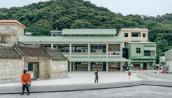 Ancient Banyan Plaza Renovation / Atelier XÜK