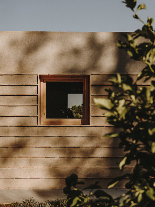 Thick Walls and Deep Openings: When Architecture Rediscovers Mass - Image 5 of 24