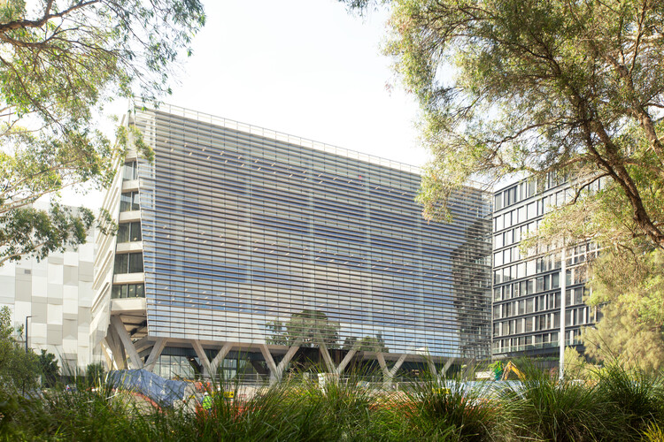15 Khartoum Road MPark / Choi Studio - Mixed Use Architecture