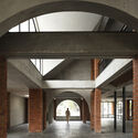 Studio ALT / Rushnaiwala Architects - Interior Photography, Mixed Use Architecture, Column, Arcade, Beam