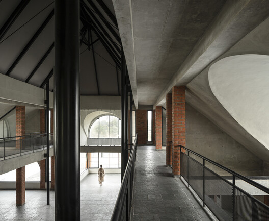 Studio ALT / Rushnaiwala Architects - Image 8 of 20