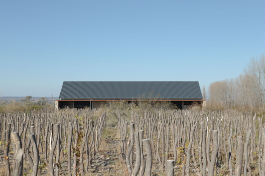 Escala Humana Wines Winery / Monte Arquitectura de Autor + Rare Studio Experimental + Unamuno Arquitectura - Exterior Photography