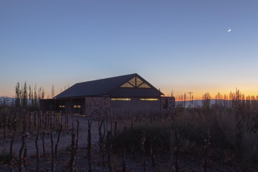 Escala Humana Wines Winery / Monte Arquitectura de Autor + Rare Studio Experimental + Unamuno Arquitectura - Exterior Photography