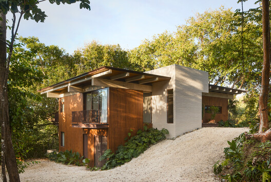 Casa Tres Pochotes / FAMM Arquitectura