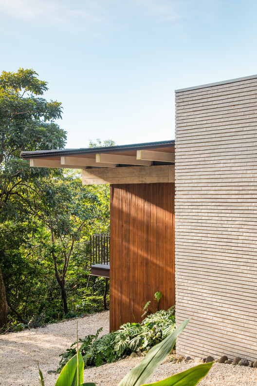 Tres Pochotes House / FAMM Arquitectura Tres Pochotes House / FAMM Arquitectura - Image 8 of 21