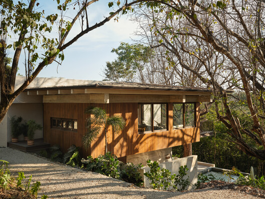 Tres Pochotes House / FAMM Arquitectura Tres Pochotes House / FAMM Arquitectura - Exterior Photography, Wood
