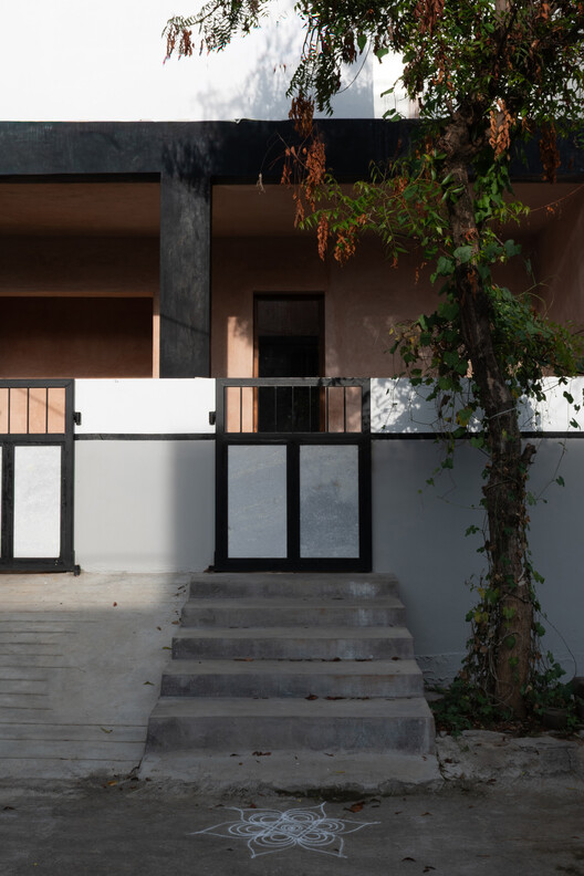 Tales of Saru / Studio for Architecture and Regional Urbanism Tales of Saru / Studio for Architecture and Regional Urbanism - Exterior Photography, Concrete, Handrail