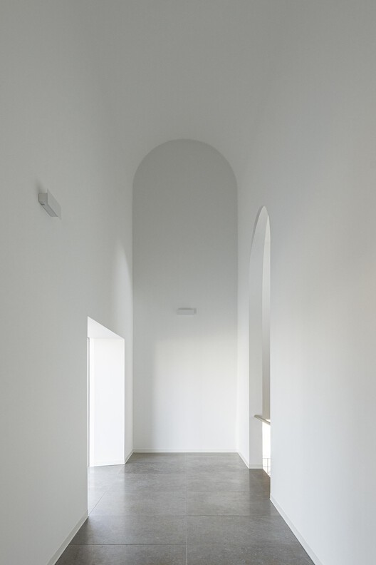 New PRF Headquarters Building / Impare Arquitectura New PRF Headquarters Building / Impare Arquitectura - Image 24 of 45