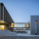 Novo Edifício / Impare Arquitectura - Edifícios De Escritórios