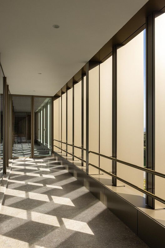 New PRF Headquarters Building / Impare Arquitectura New PRF Headquarters Building / Impare Arquitectura - Image 28 of 45