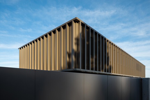 New PRF Headquarters Building / Impare Arquitectura New PRF Headquarters Building / Impare Arquitectura - Image 33 of 45