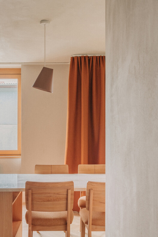 Zemlja Earth Apartment / Projekt V Arhitektura Zemlja Earth Apartment / Projekt V Arhitektura - Interior Photography, Wood, Chair