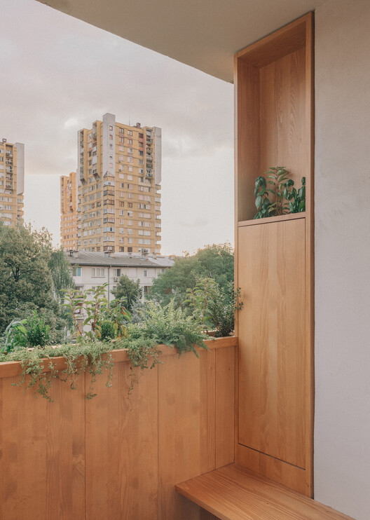 Zemlja Earth Apartment / Projekt V Arhitektura Zemlja Earth Apartment / Projekt V Arhitektura - Interior Photography, Balcony
