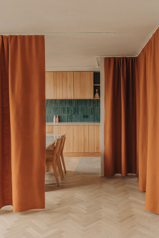 Zemlja Earth Apartment / Projekt V Arhitektura Zemlja Earth Apartment / Projekt V Arhitektura - Interior Photography, Wood
