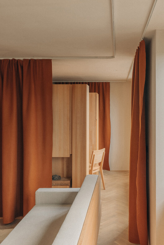 Zemlja Earth Apartment / Projekt V Arhitektura Zemlja Earth Apartment / Projekt V Arhitektura - Interior Photography, Closet, Wood