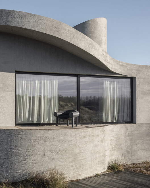 Villa Nouvelle Vague  / Magalie Munters™ Architecture - Exterior Photography, Concrete