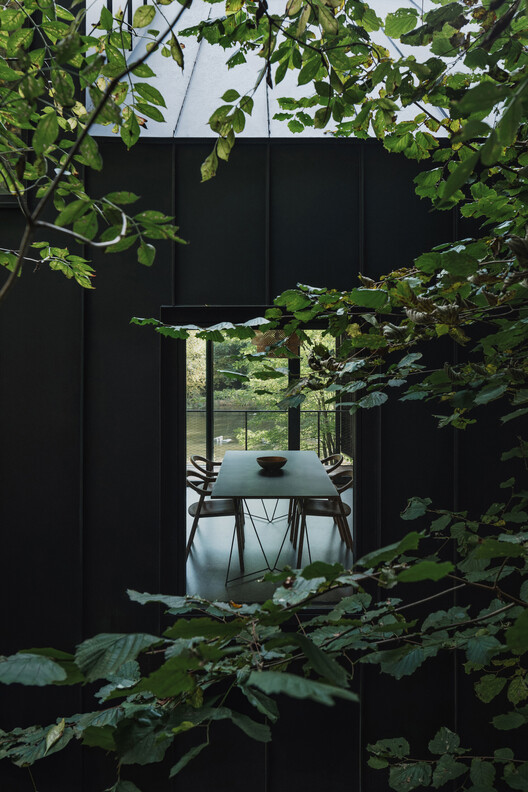 Between the Rock and the River / Mimosa architects Between the Rock and the River / Mimosa architects - Exterior Photography, Wood