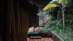 Osmanthus Yard / Atelier Wen'Arch