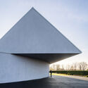 Yaw House / Robert Konieczny + KWK Promes - Image 3 of 21
