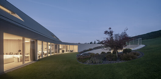 Yaw House / Robert Konieczny + KWK Promes - Image 14 of 21