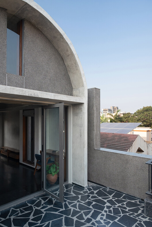 Veiled Void / ROOMOOR Veiled Void / ROOMOOR - Exterior Photography, Concrete