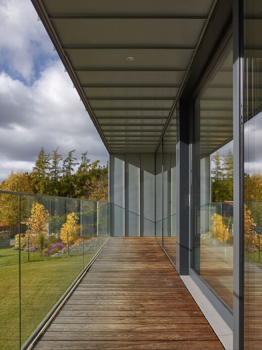 House with a Mountain View / Stempel & Tesar Architects - Image 3 of 13