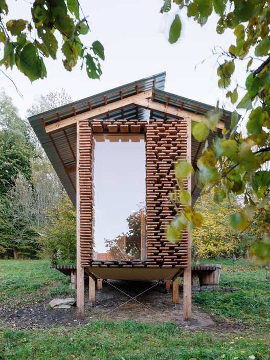 Wood-Stack Sauna Zaježová / Guča arch. - Image 3 of 18