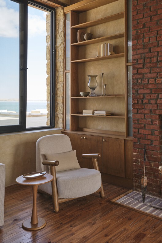 Gagy Self-Sufficient House / Kareem Aldomiaty + Ehab Aldomiaty Gagy Self-Sufficient House / Kareem Aldomiaty + Ehab Aldomiaty - Interior Photography, Wood, Chair, Table, Shelving