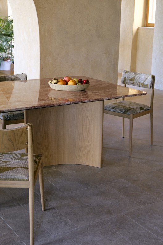 Gagy Self-Sufficient House / Kareem Aldomiaty + Ehab Aldomiaty Gagy Self-Sufficient House / Kareem Aldomiaty + Ehab Aldomiaty - Interior Photography, Wood, Table, Chair