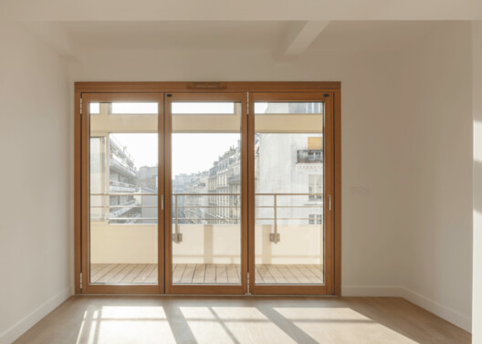 Making a Characterful Entrance: The Architectural Impact of Wooden Bi-Folding Doors Making a Characterful Entrance: The Architectural Impact of Wooden Bi-Folding Doors - Image 2 of 16