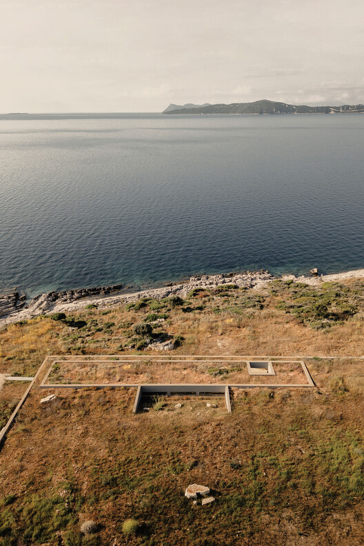 Euthea Residence / Ateno Architecture Studio - Image 7 of 28
