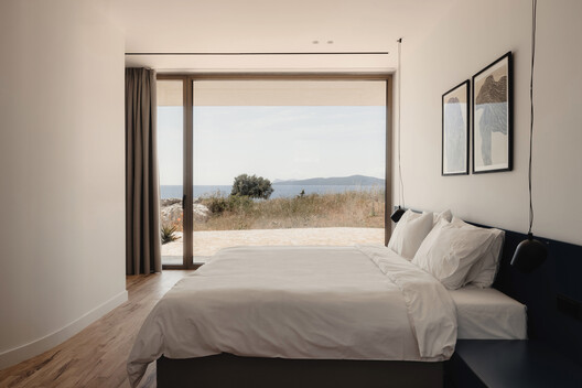 Euthea Residence / Ateno Architecture Studio - Interior Photography, Bedroom, Bed