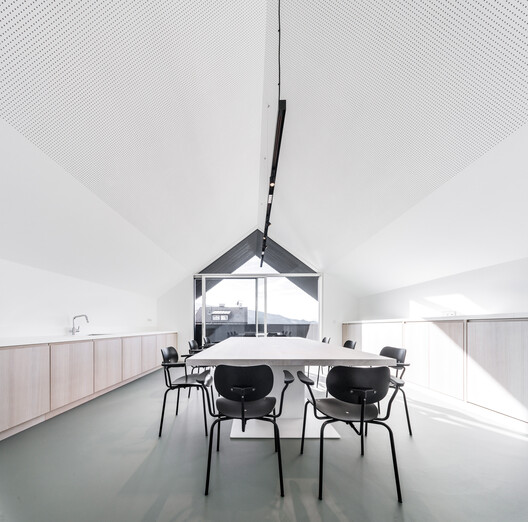 Forestry Station / Roland Baldi Architects - Image 4 of 14