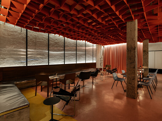 Bar Toalha / ohtake - Fotografia de Interiores, Iluminação, Cadeira