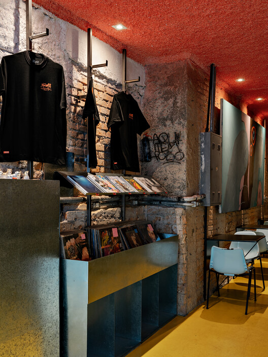 Bar Toalha / ohtake - Fotografia de Interiores, Armário