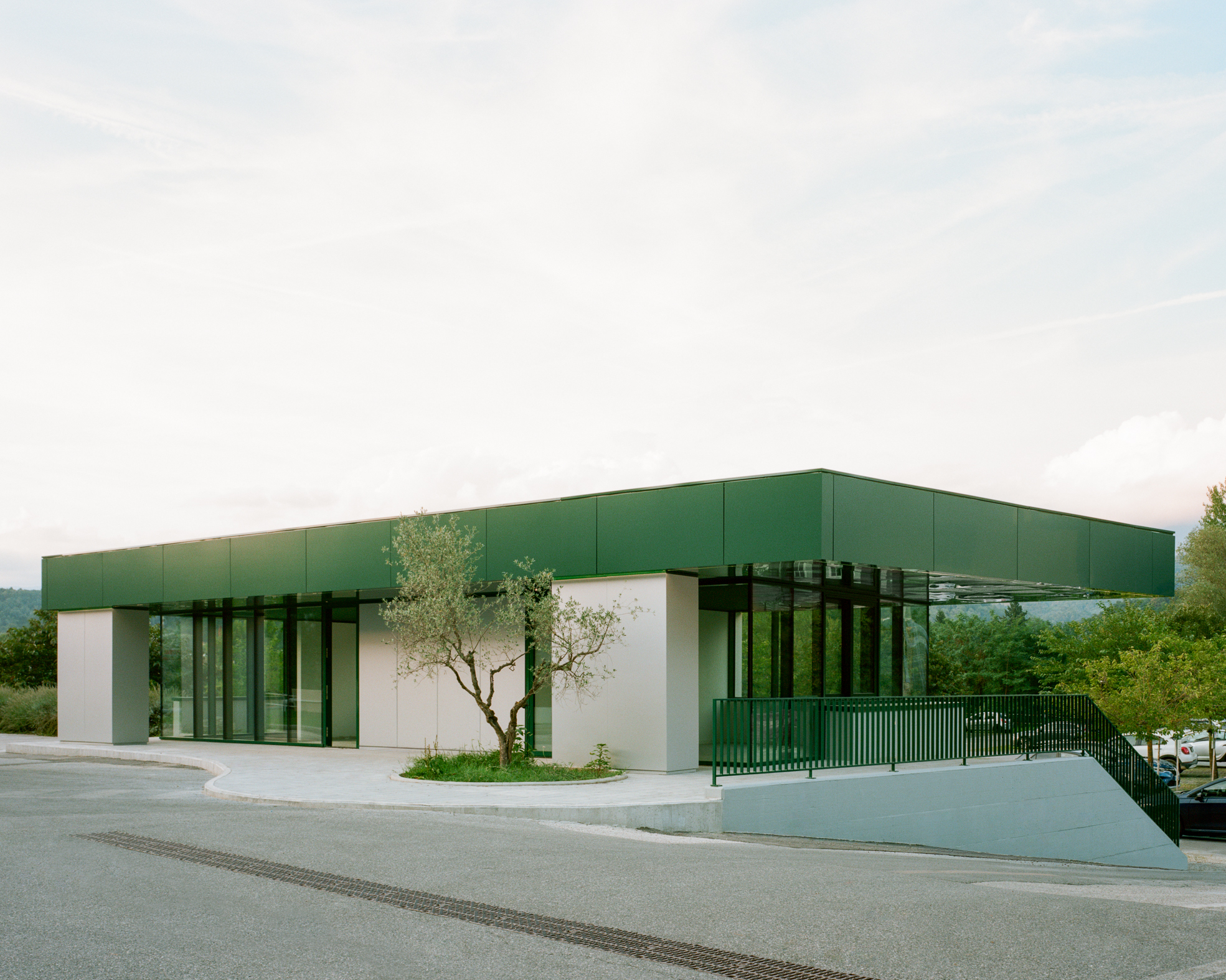 画廊 门限门房 / Caret Studio - 6