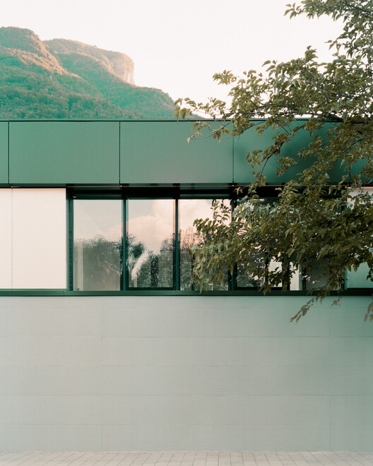 In Limine Gatehouse / Caret Studio In Limine Gatehouse / Caret Studio - Image 11 of 16