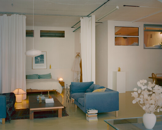 Unit 2F / Mutter - Interior Photography, Sofa, Lighting, Table, Chair