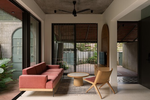 SOHO - Work + Living / SOHO Architects SOHO - Work + Living / SOHO Architects - Interior Photography, Living Room, Wood, Chair, Concrete